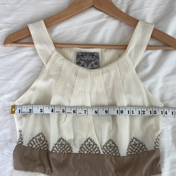 Lovely cream dress from Anthropologie - Picture 5 of 8